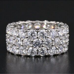 Platinum 9.94 ctw Diamond Band